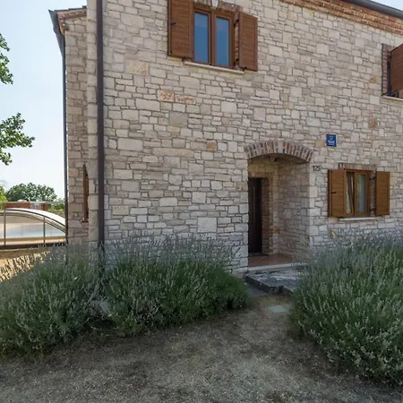 Beautiful Stone With Heated Pool Villa